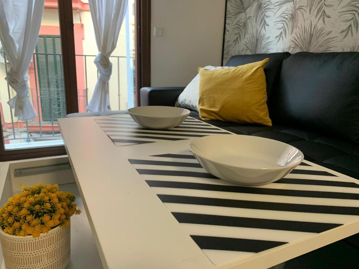 Las Setas - Estudio Con Balcon En Metrosol Parasol Apartment เซบีญา ภายนอก รูปภาพ
